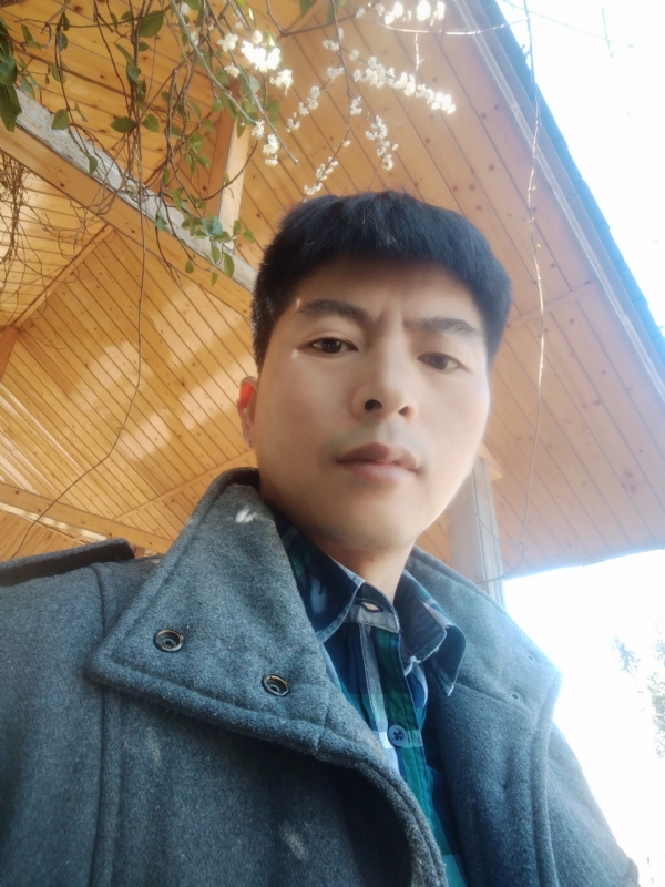 阿明的第一张照片--将乐相亲网