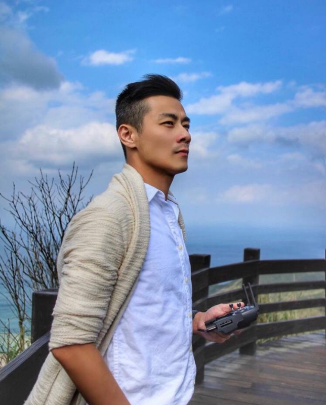 蓝天的第一张照片--将乐相亲网