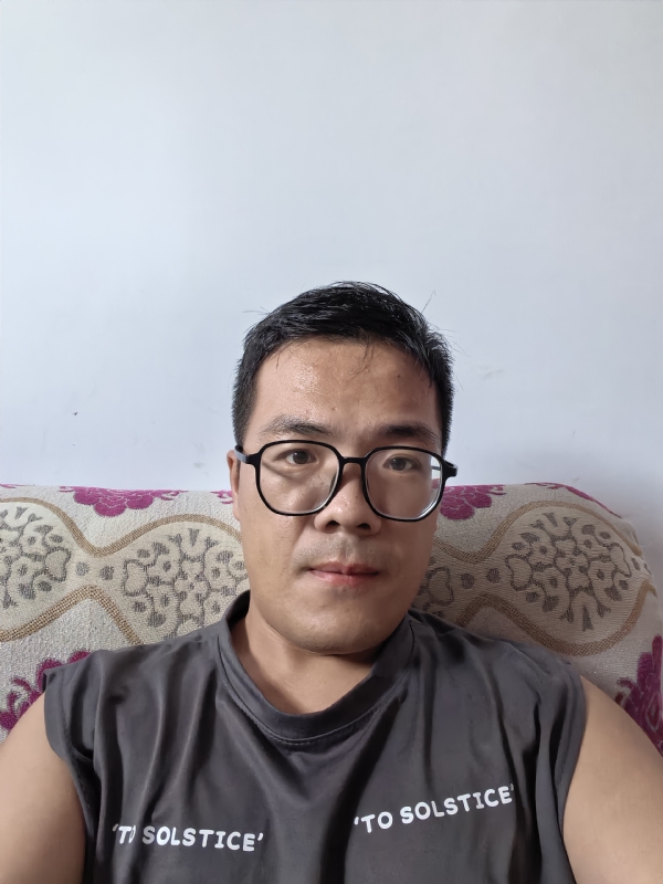 卫TF的第四张照片--将乐相亲网
